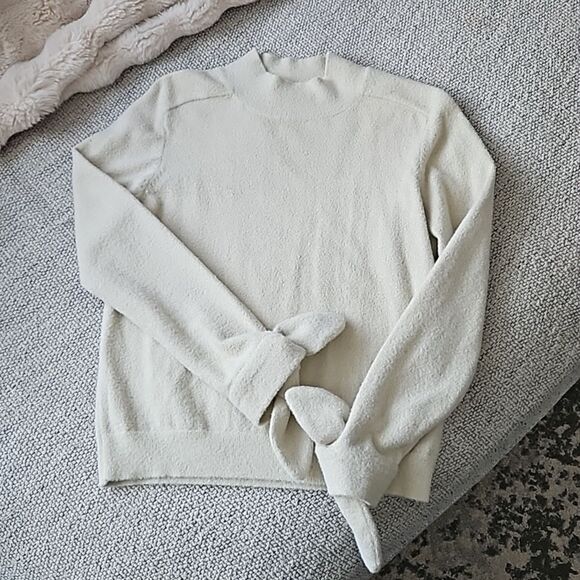 💝Mango mock neck fuzzy sweater - Picture 1 of 4